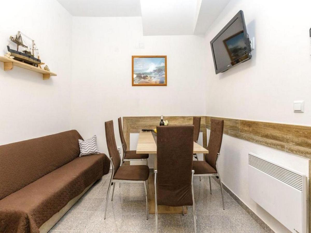 Apartment Senj Senj  Luaran gambar