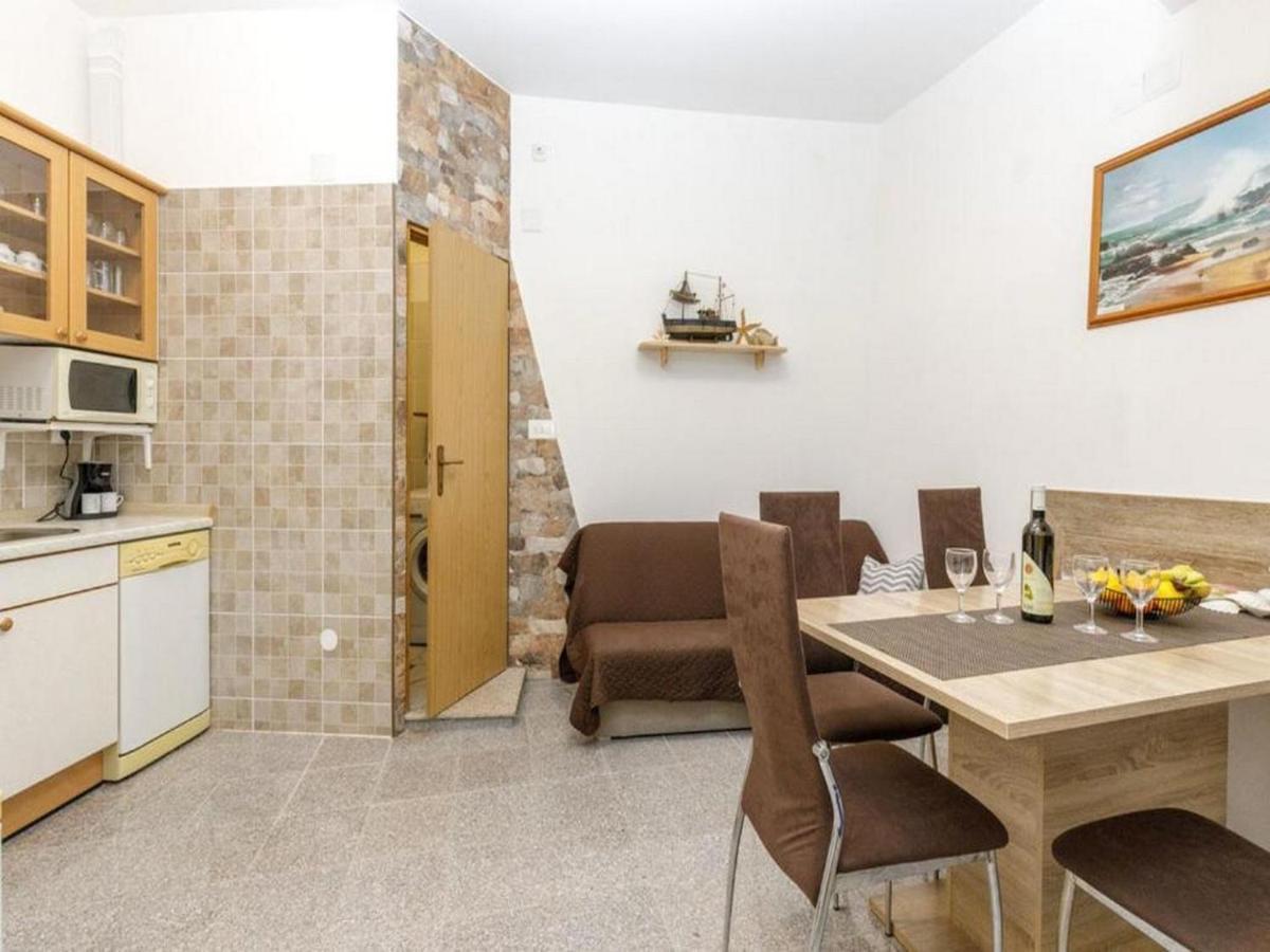Apartment Senj Senj  Luaran gambar