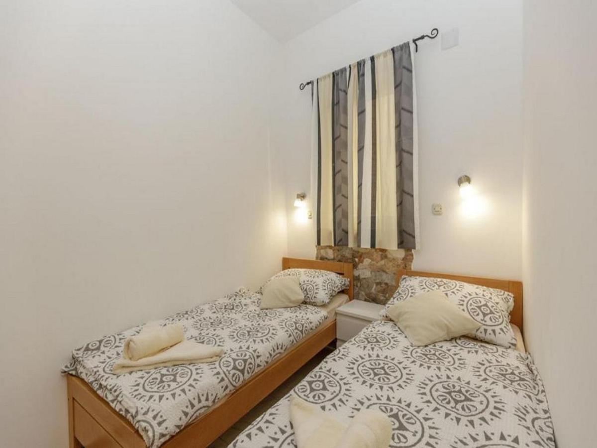 Apartment Senj Senj  Luaran gambar
