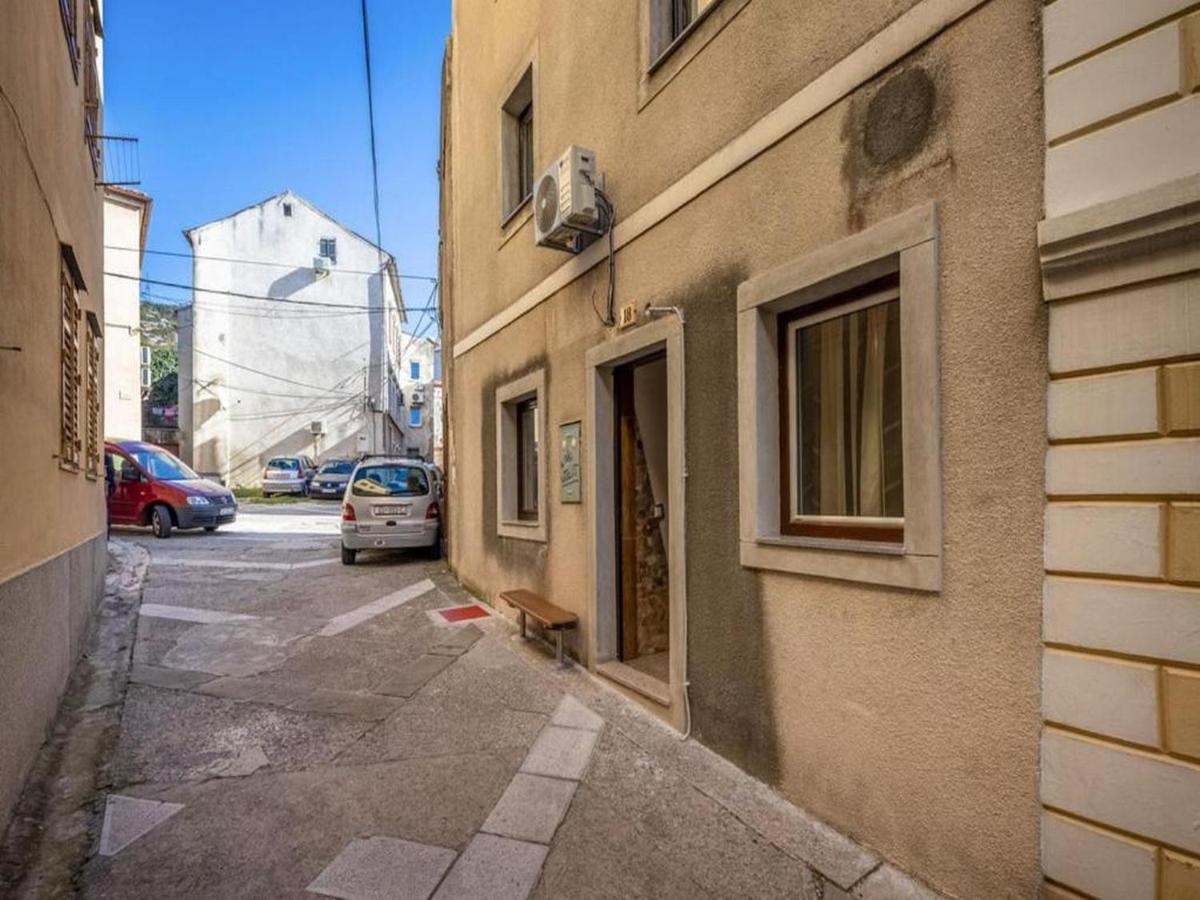 Apartment Senj Senj  Luaran gambar