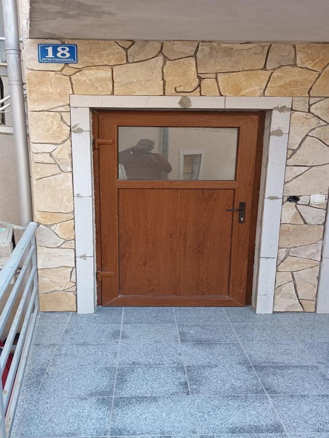 Apartment Senj Senj  Luaran gambar